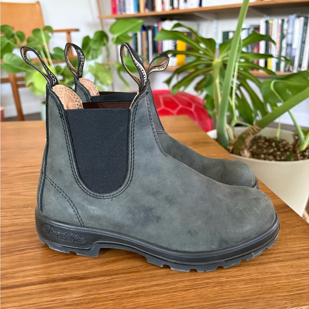 Blundstone Rustic Black Chelsea Boots